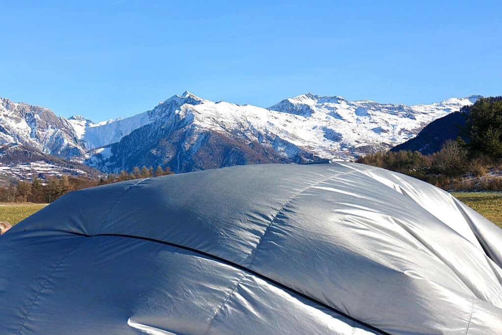 Tissu Isolant limite les déperditions de chaleur